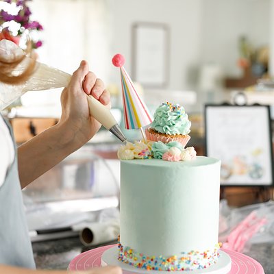 6” Custom Cake (serves approx. 12)