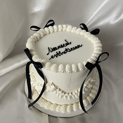 Vintage Cakes