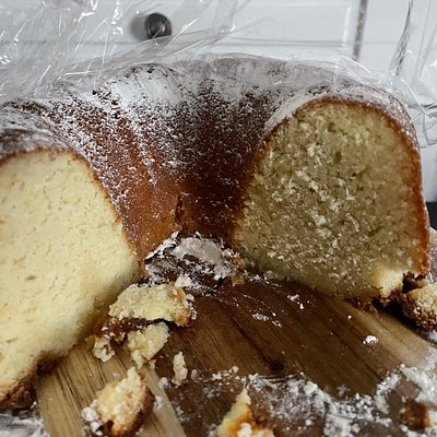 Cakes - Pound - Lemonade