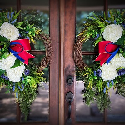 Custom Small Wreath