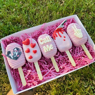 Custom Cake-sicles