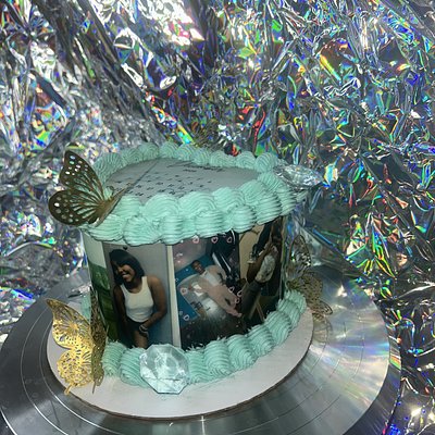 Picture Heart Cake - 6-Inch