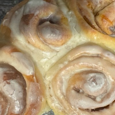 Cinnamon Rolls Qty 4 
