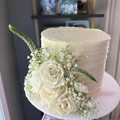 Round Cutting Cakes 6”