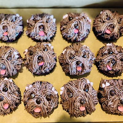 Adorable Puppy Chocolate Cupcakes 