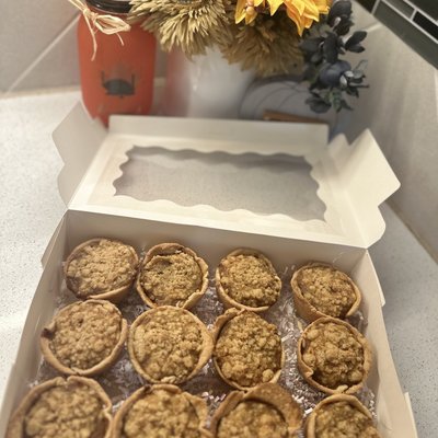Mini Apple Butter Pumpkin Pies 