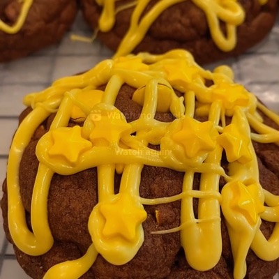 6 Steel City Cookies