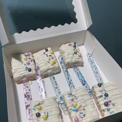 1/2 Dozen Rice Krispies 
