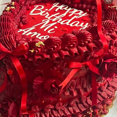 Customized Cake 6”