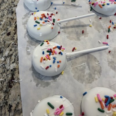 Cake Pucks