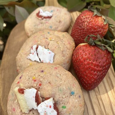 Strawberry Poptart Cookies