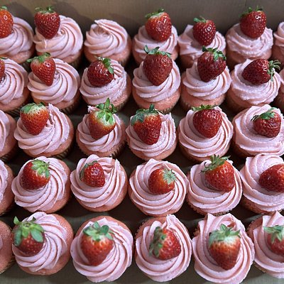 Strawberry Cupcakes 