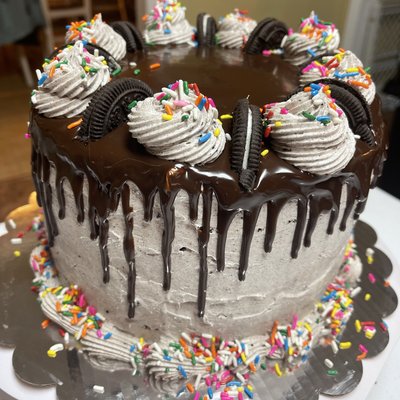 Chocolate Cream Cookie Cake
