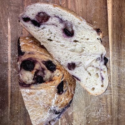 🫐 Sourdough Lemon + Blueberry Loaf