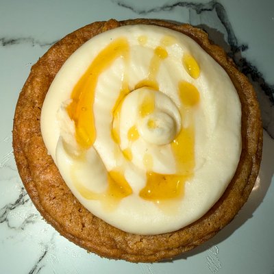 Honey Vanilla Cheesecake Deep Dish Cookie 1-Count