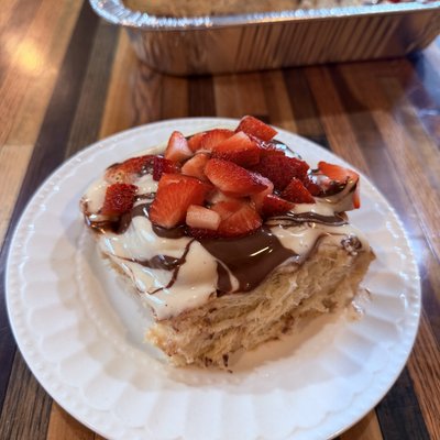 4 Pack Nutella Strawberry Rolls (new) 