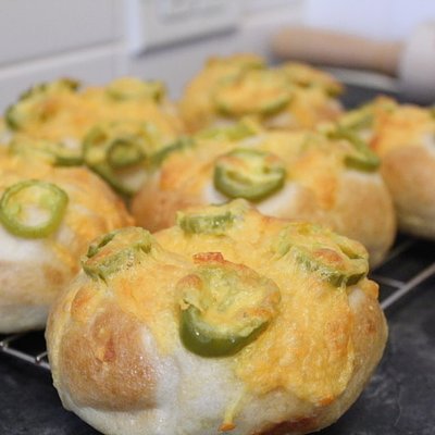Cheddar Jalapeño Bagels (6 Count)