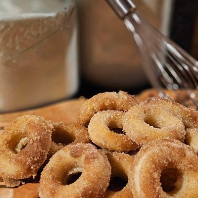  Mini Snickerdoodle Donuts