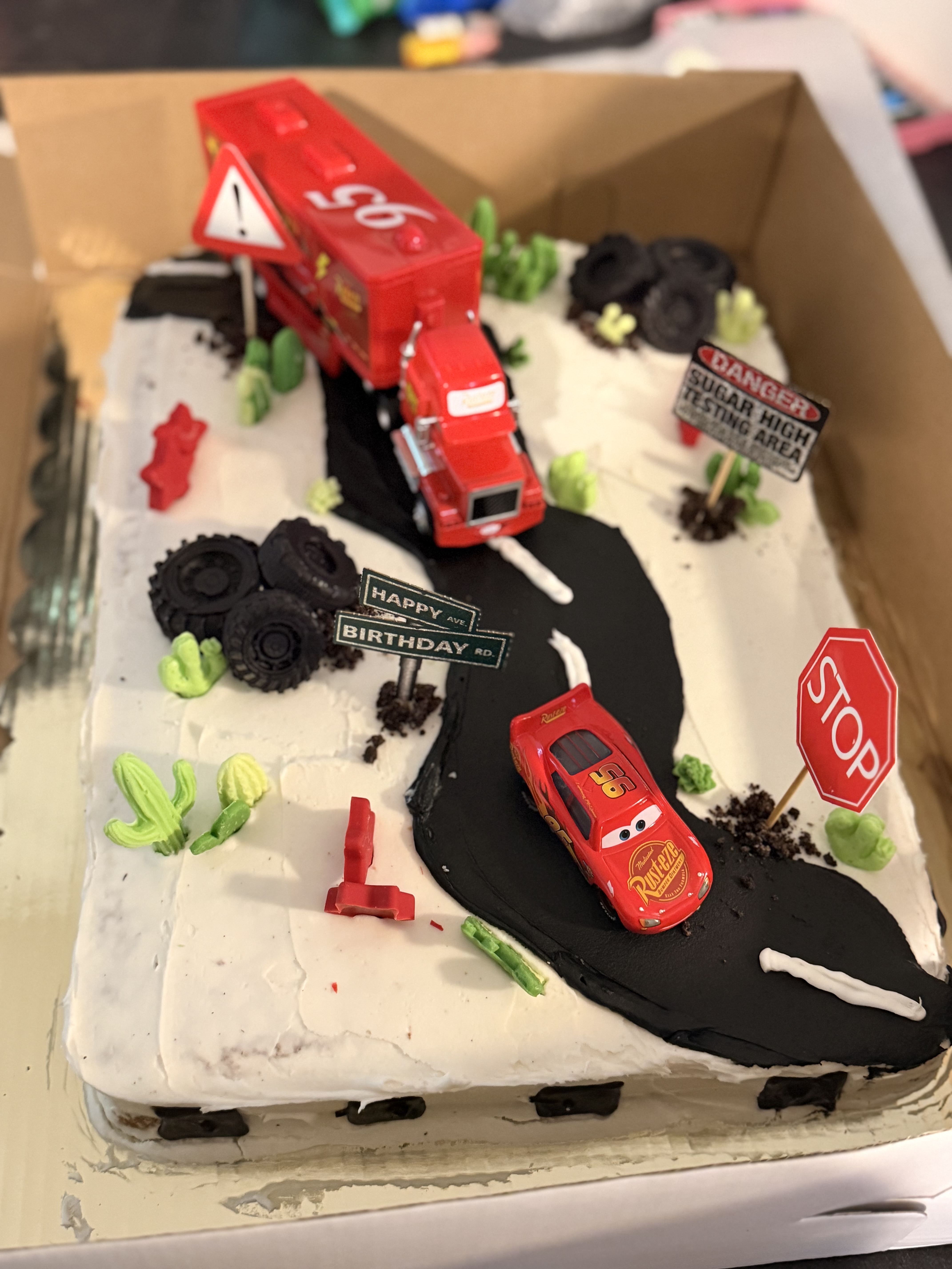 custom Quarter Sheet cake 
