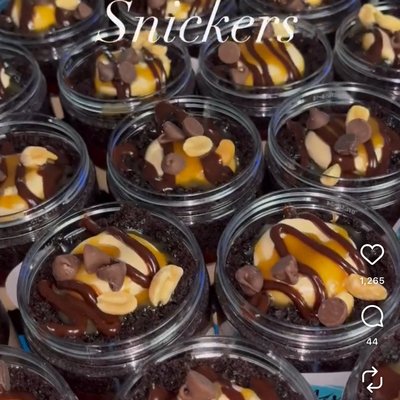 Snickers Cake Jar 🤎🖤🫙