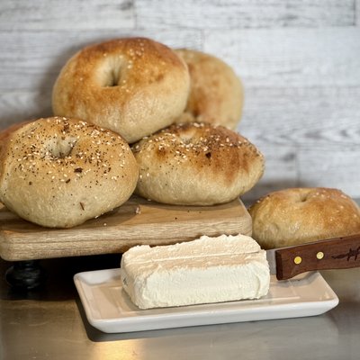 Italian Garlic Bagels