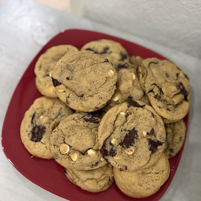 Sourdough Brown Butter Chocolate Chip Cookies (4 Pack)