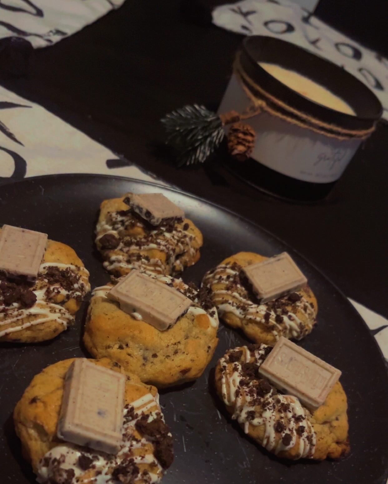 Cookies & Cream Cookies 