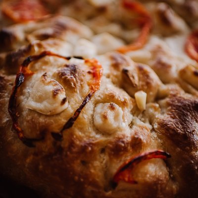 9 Inch Tomato, Garlic & Mozzarella Focaccia 