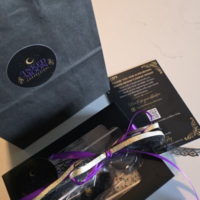 Signature Flavor Sample Pack — $16
A mixed selection of Inked Moon signature flavors, 1 of each — perfect for trying a little of everything.