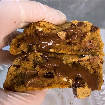 Box Of 6 Loaded Cookies