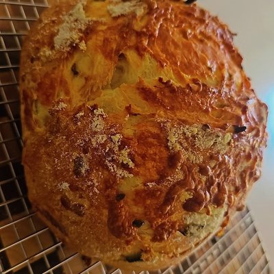 Italian Jalapeño Cheddar Bread 
