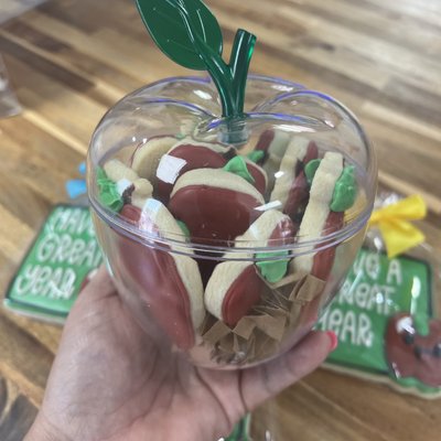 Apples IN Apple Gift container 