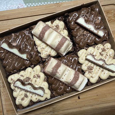 Mother’s Day Brownie gift Box