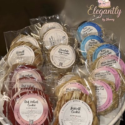 Large Chocolate Chip (Dozen)