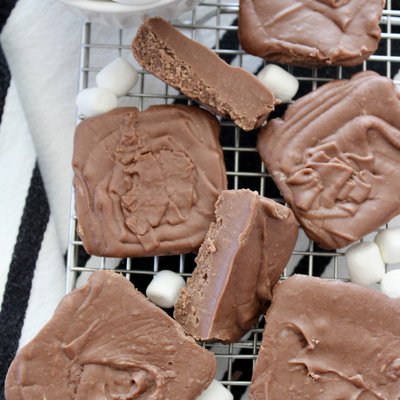 Grandma Streff’s Fudge - 3 Squares