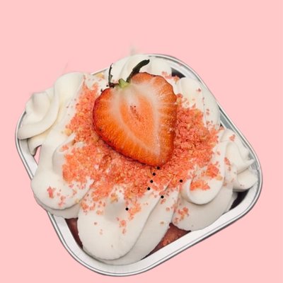 Strawberry Crunch Tres Leches