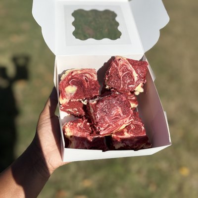Red velvet Cheesecake Brownie Pan