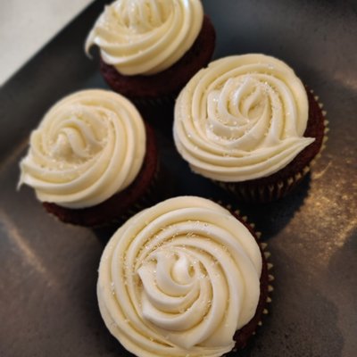 Premium Cupcakes 