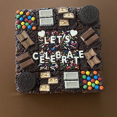 9" Celebration Brownie