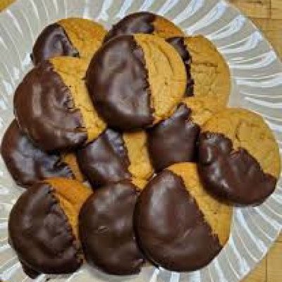 Peanut Butter 1/2 Dipped Chocolate Cookies                       (1 Dozen)