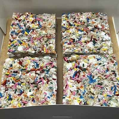 Birthday Cake Confetti Marshmallow Bars (4 Pack)