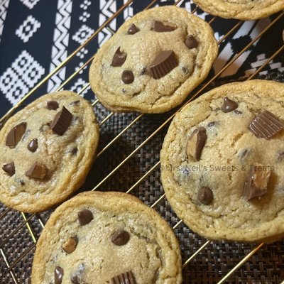 Peanut Butter Cup Cookies Dozen