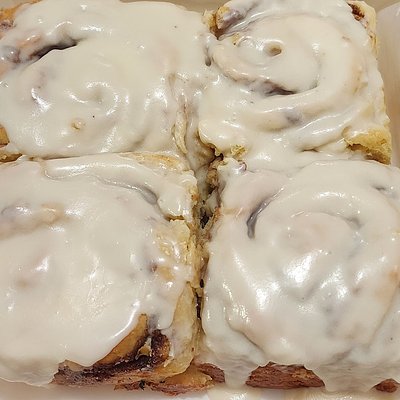 Jumbo Cinnamon Rolls - 4