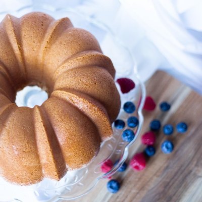 Creamcheese Pound Cake Original—Bundt 10”