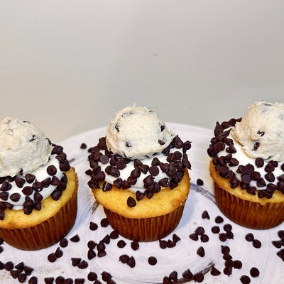 Seasonal Gourmet Cupcakes