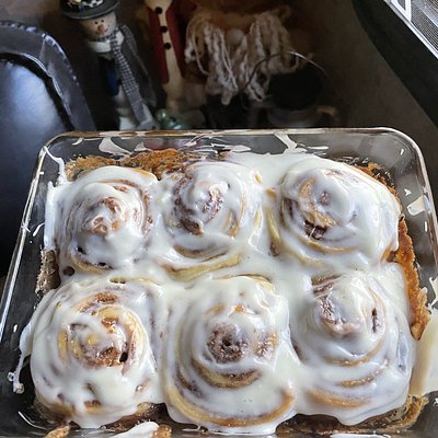 Sourdough Cinnamon Rolls