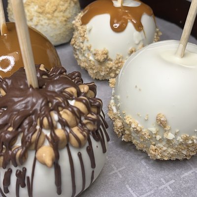 Caramel/ Variety Apples