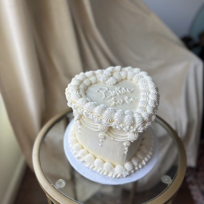 6” Romantic Heart Cake (Serves Up To 12)