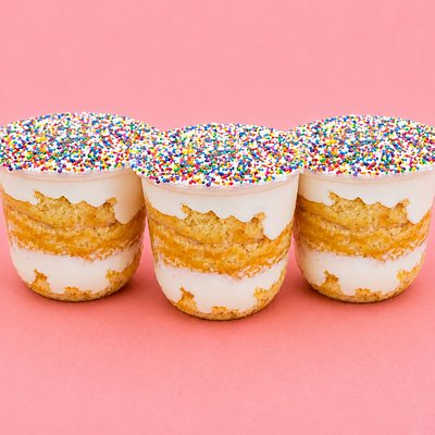 Dot Cakes (Box of 2)