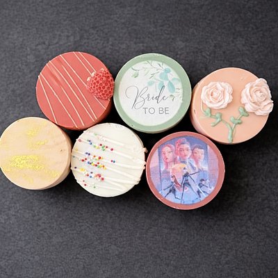 Dozen Custom Dipped Oreos